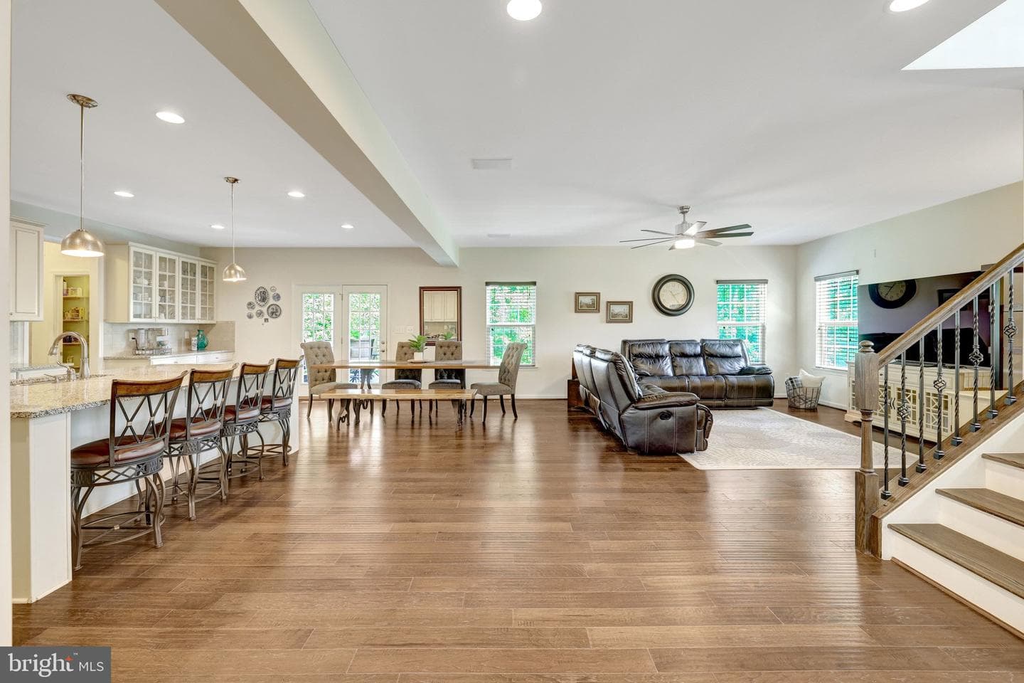 26114 Jawaher Place photo 3