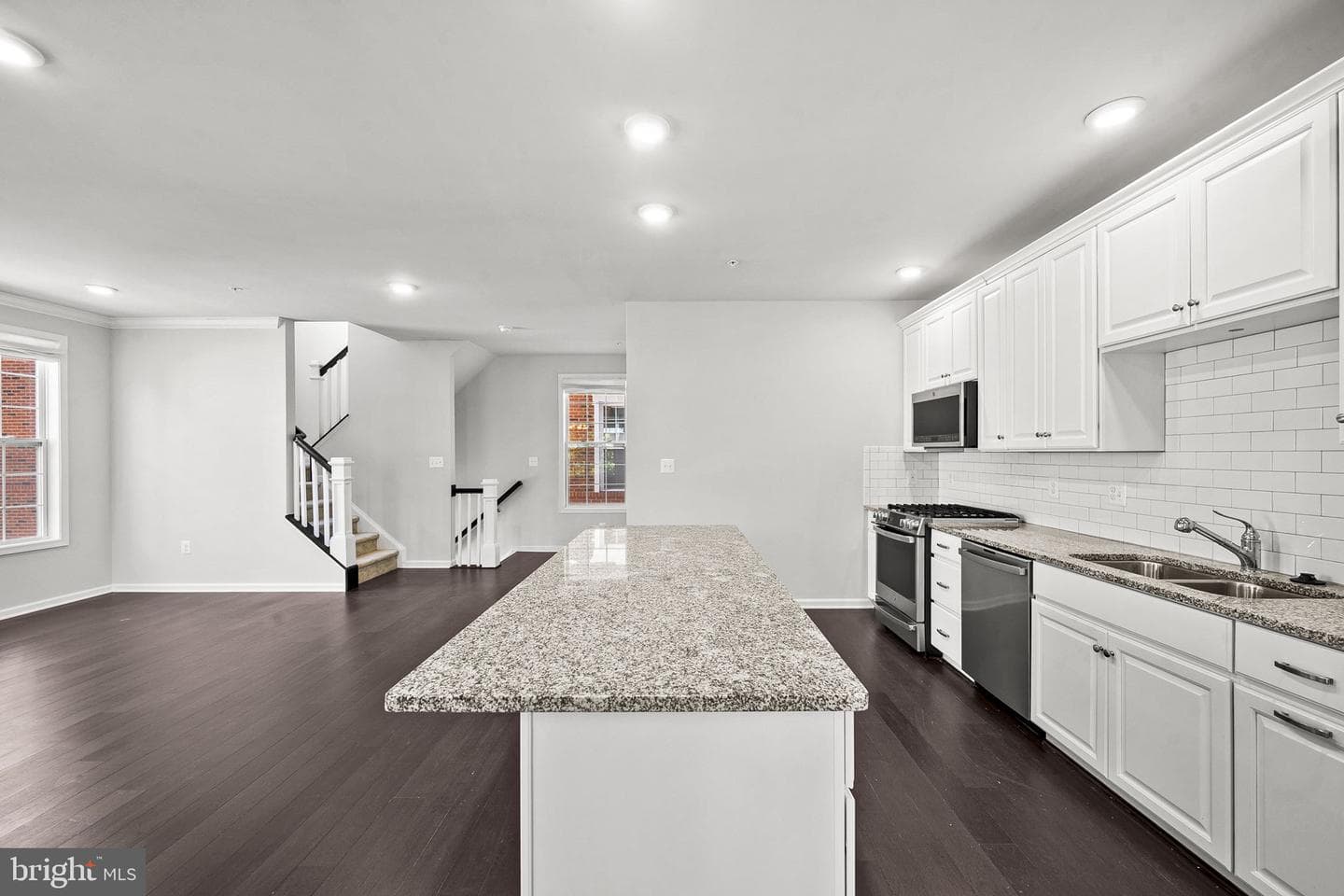 23275 Milltown Knoll Square #118 photo 42