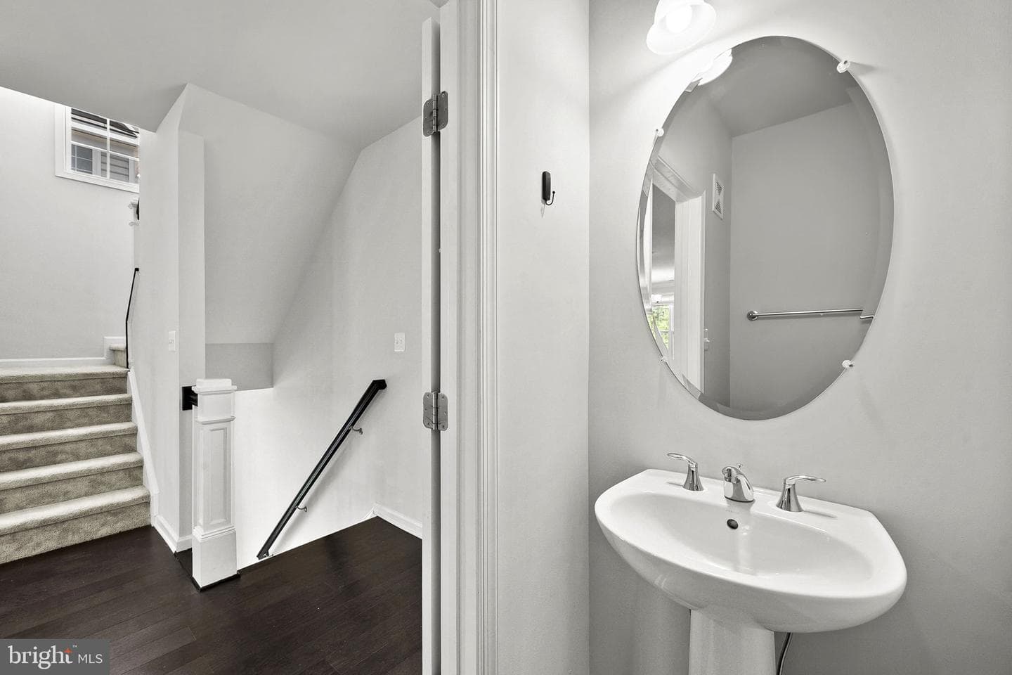 23275 Milltown Knoll Square #118 photo 8