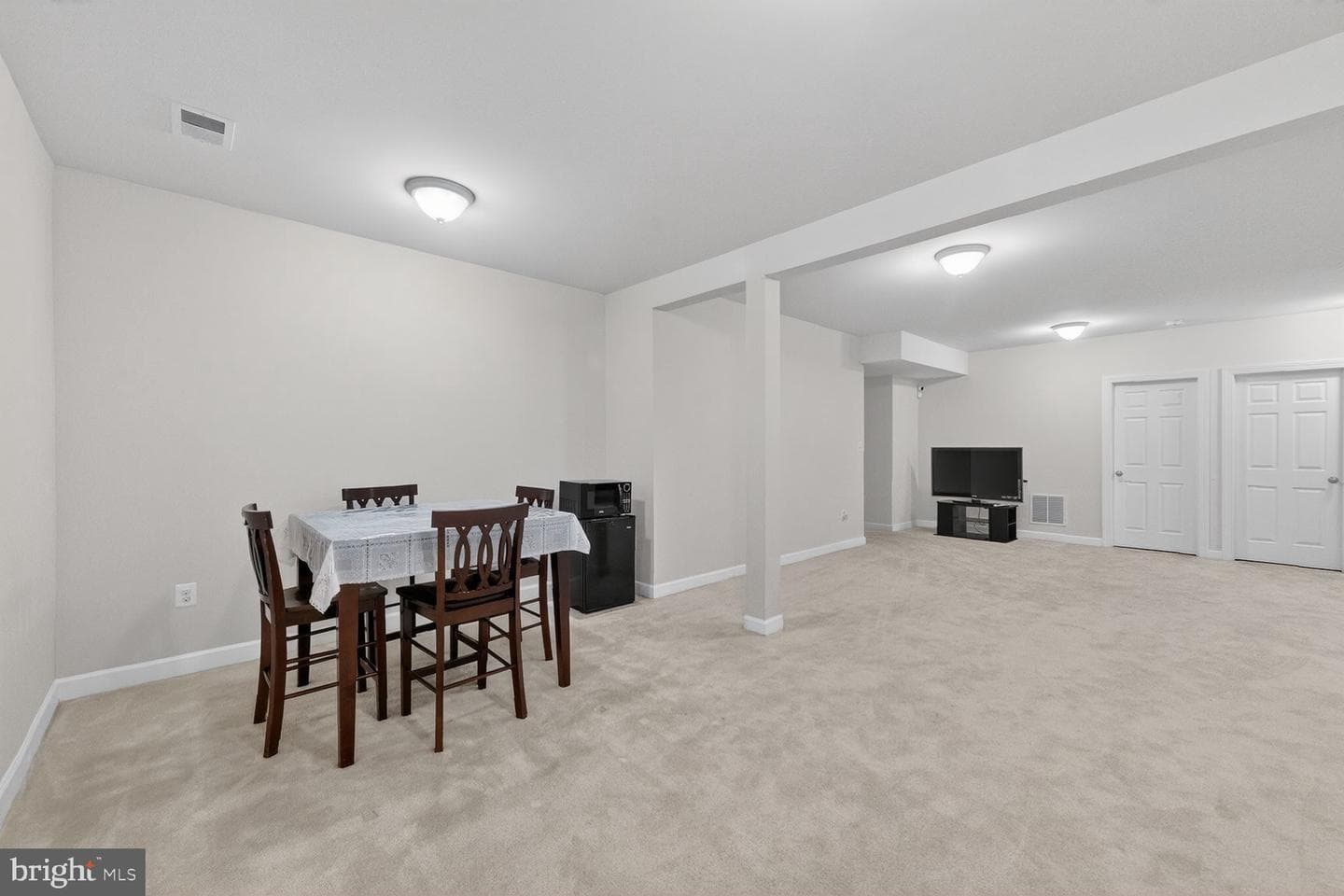 1904 Belleville Drive NE photo 30