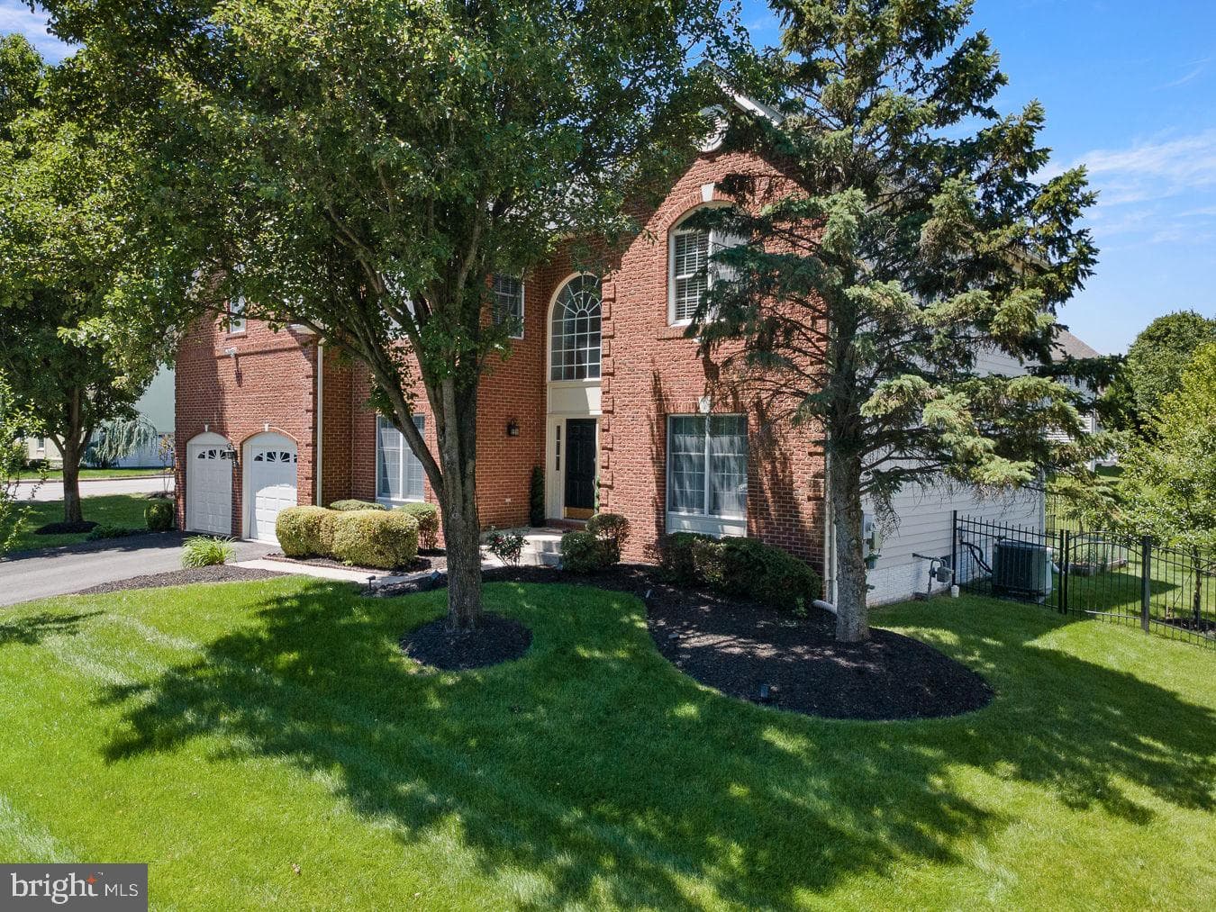 22561 Howardsville Woods Court photo 3