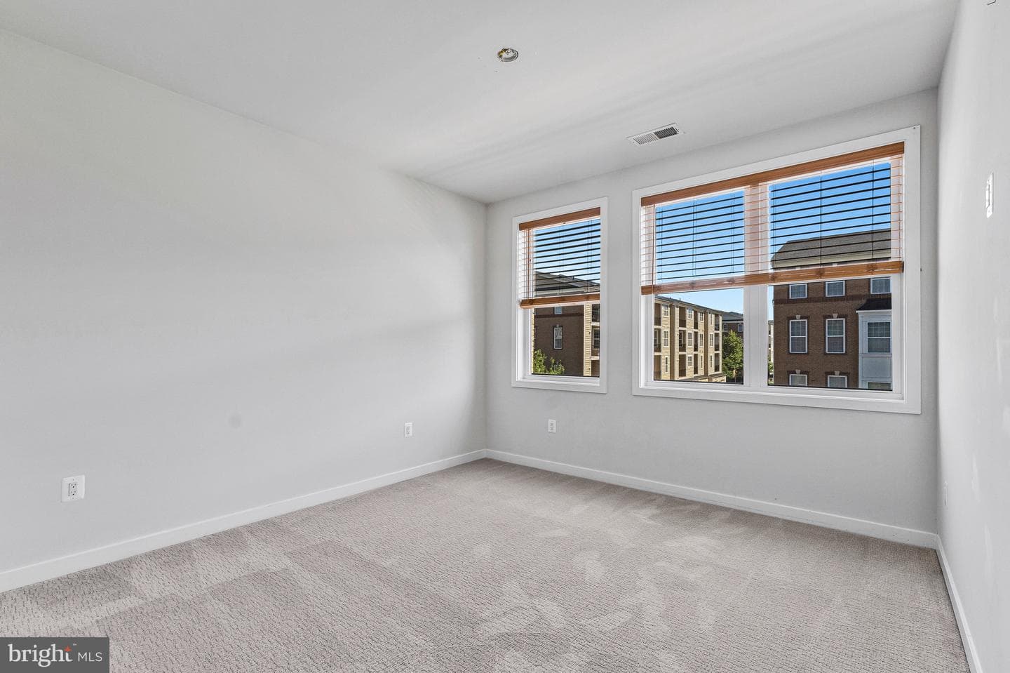 23543 Buckland Farm Terrace photo 11
