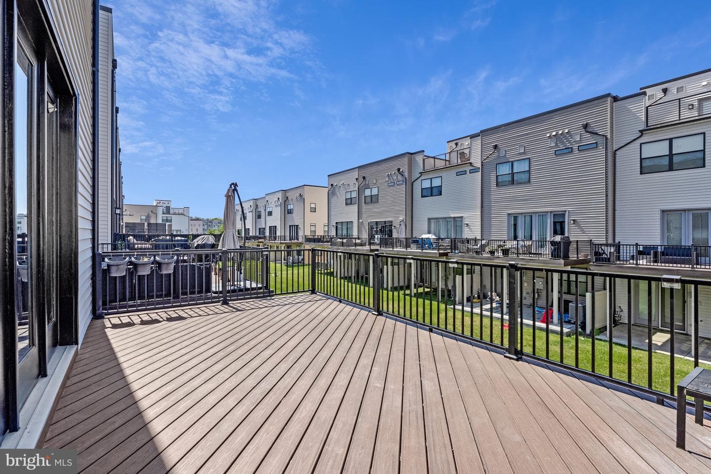 23543 Buckland Farm Terrace photo 45