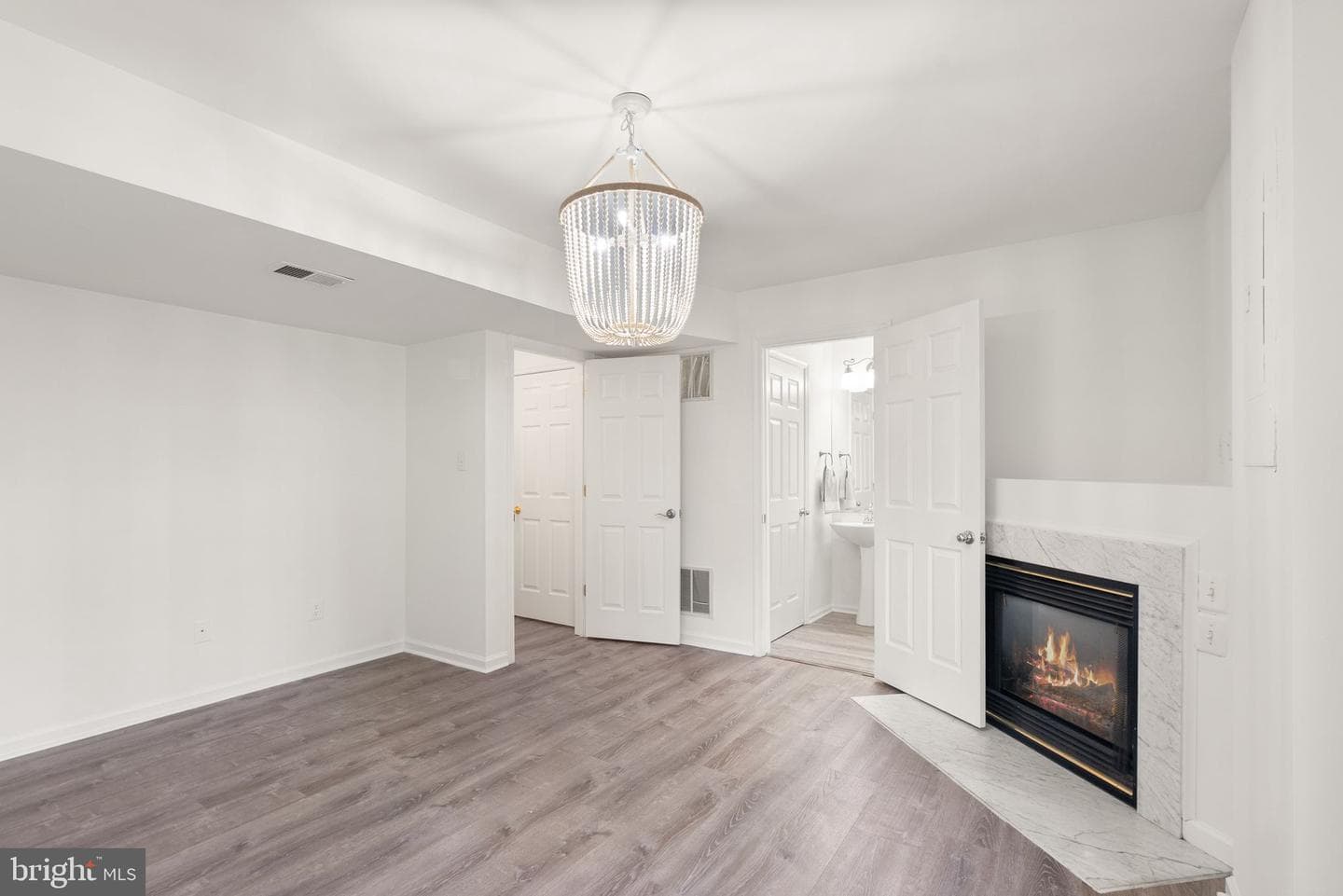 826 Vanderbilt Terrace SE photo 23