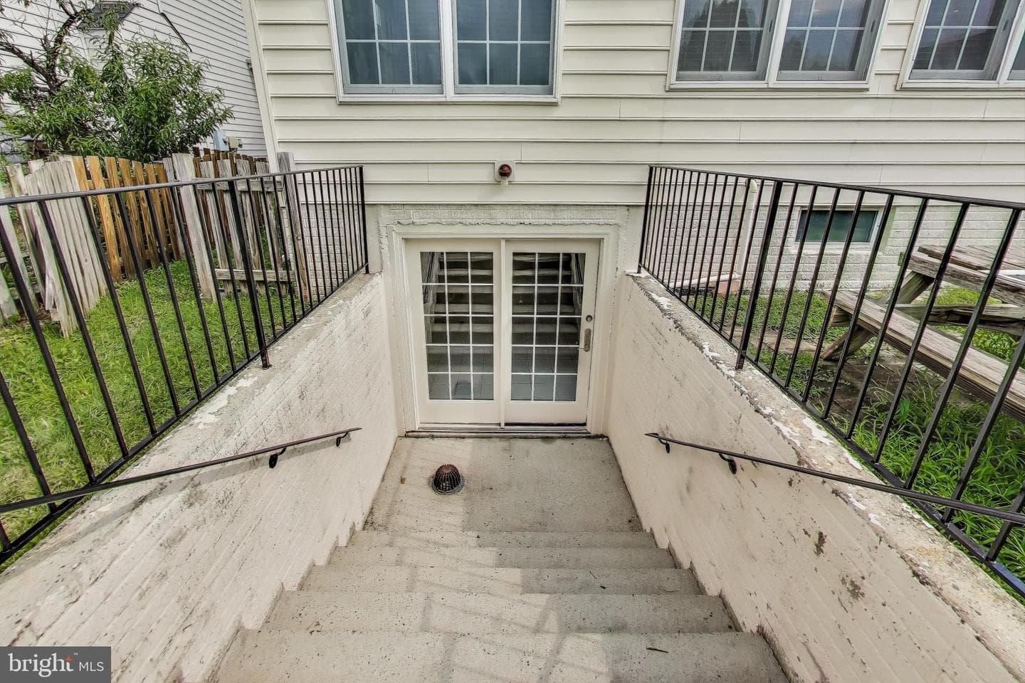42647 Harris Street photo 43