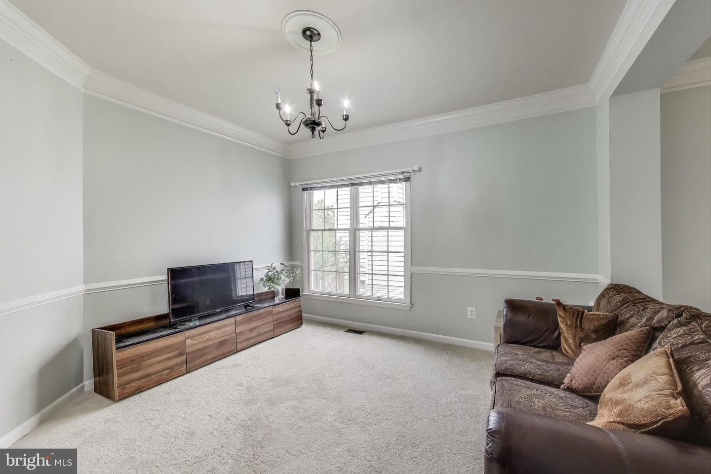 42647 Harris Street photo 8