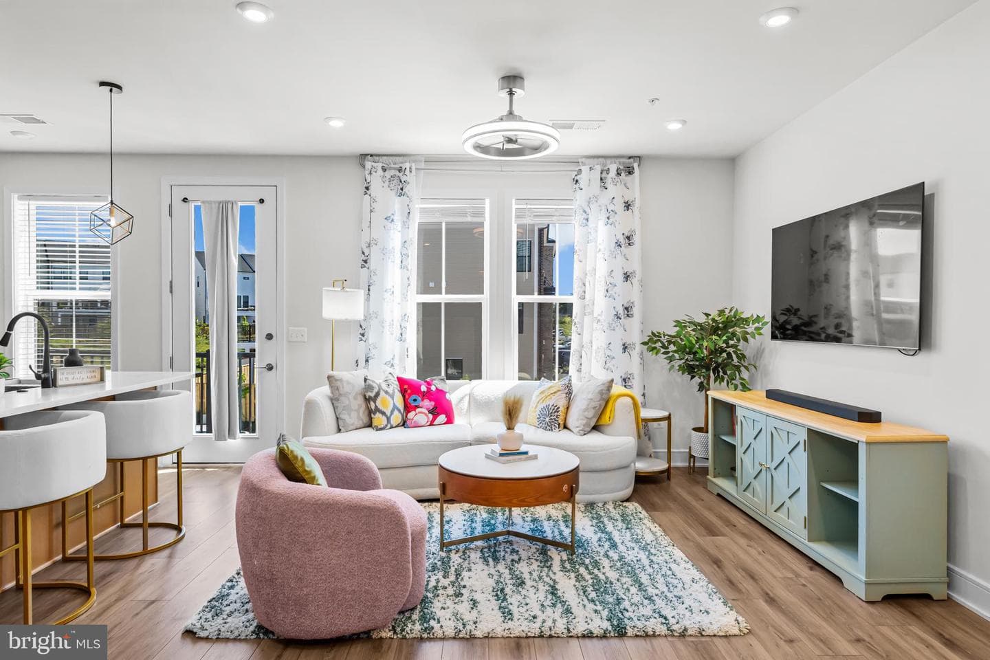 43350 Farringdon Square photo 11