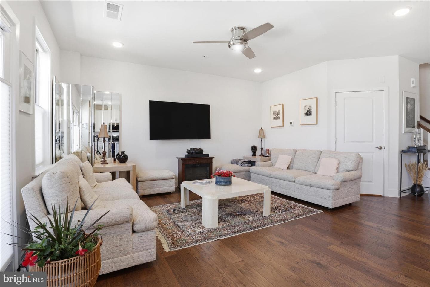 42851 Littlehales Terrace photo 13