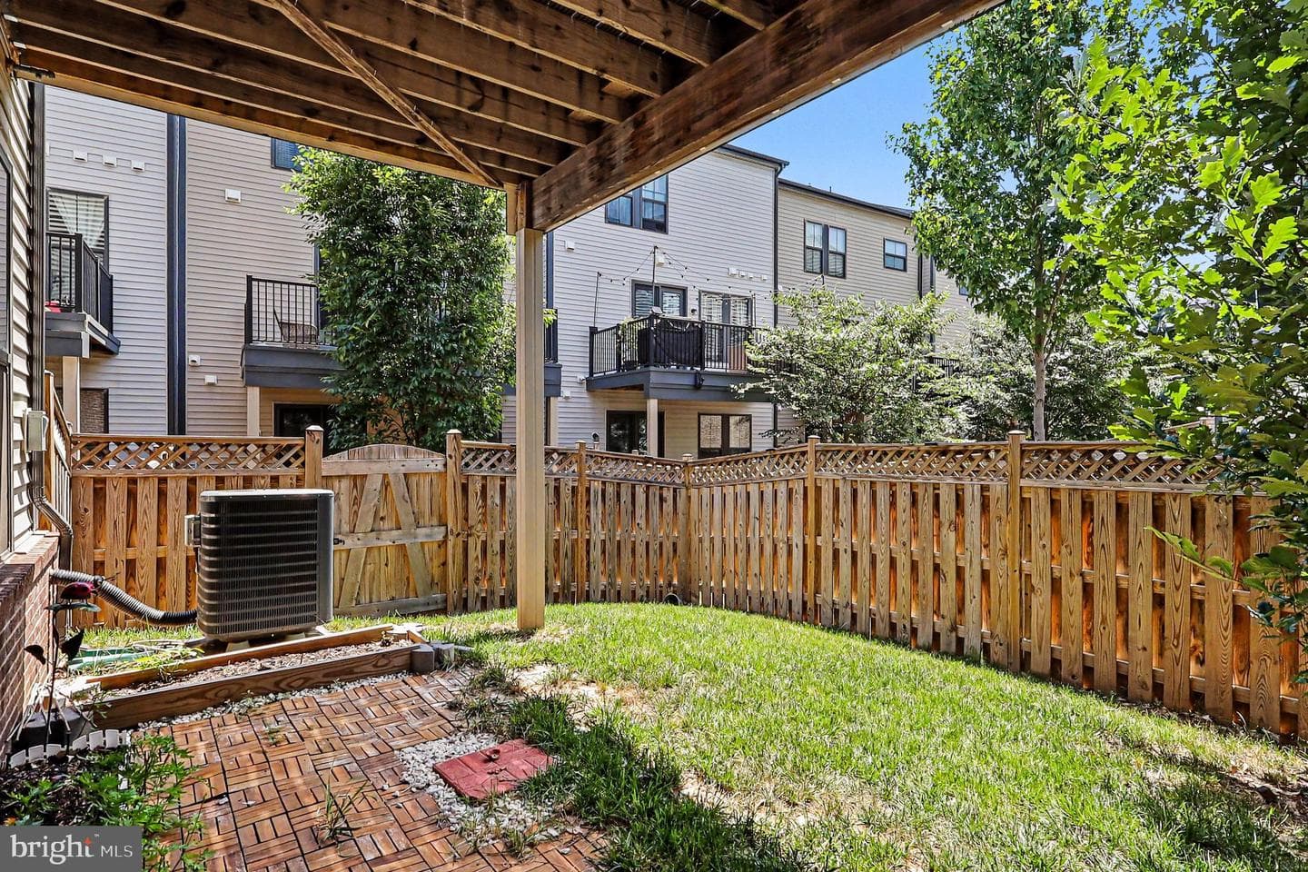 42361 Vancouver Terrace photo 25