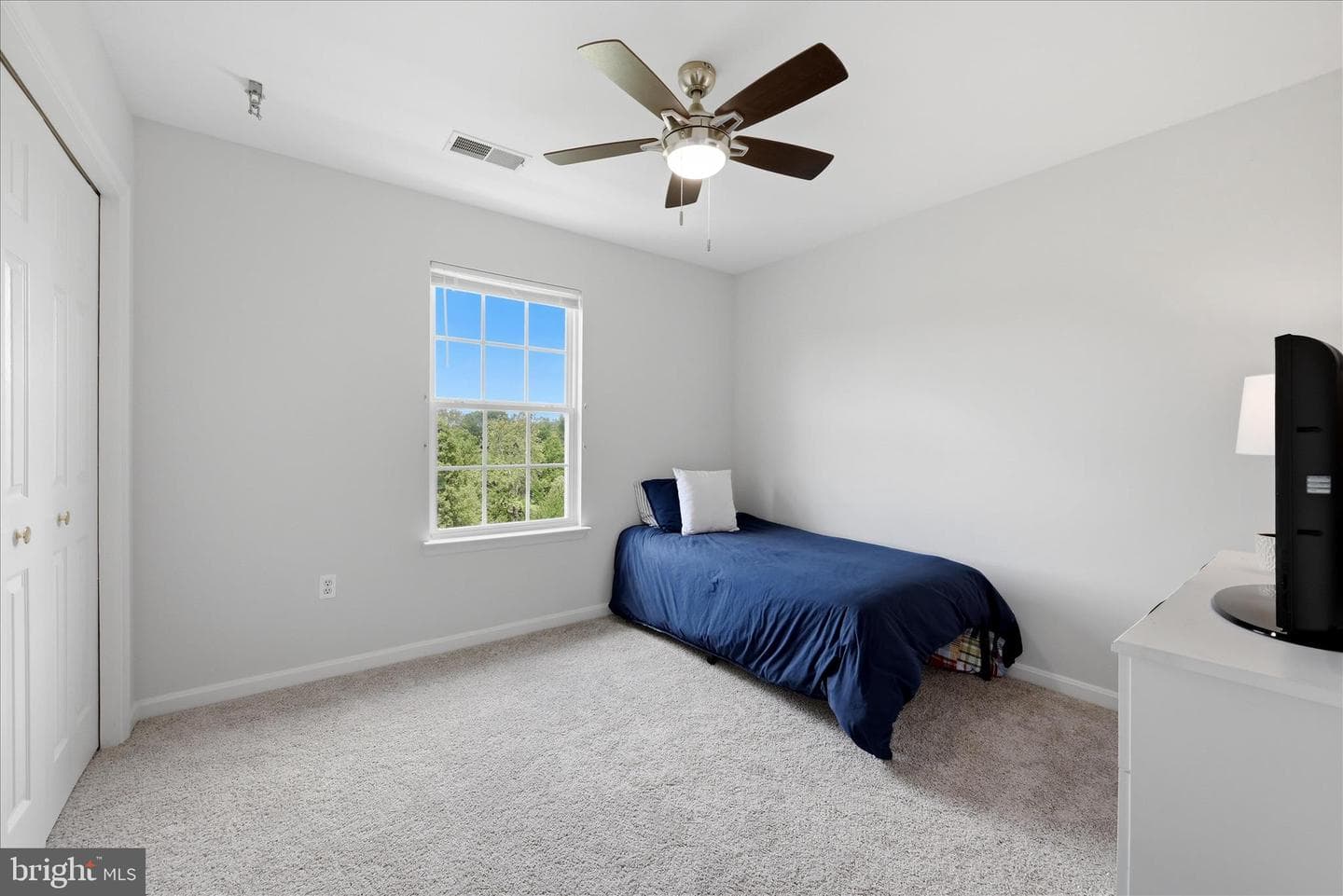 40910 Meadow Vista Place photo 29