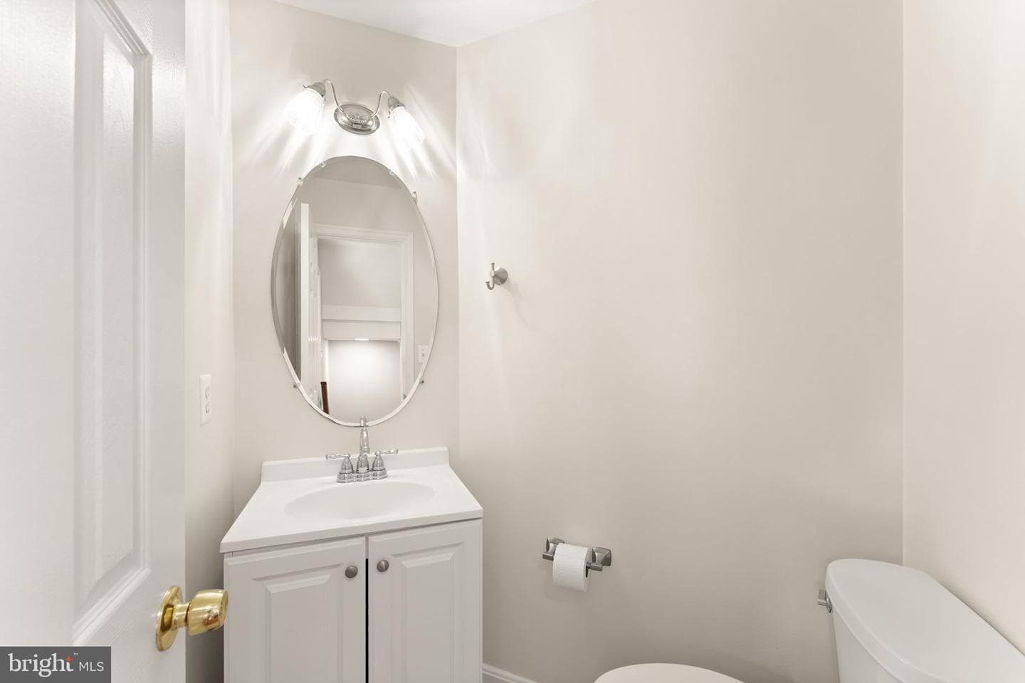 21610 Monmouth Terrace photo 14