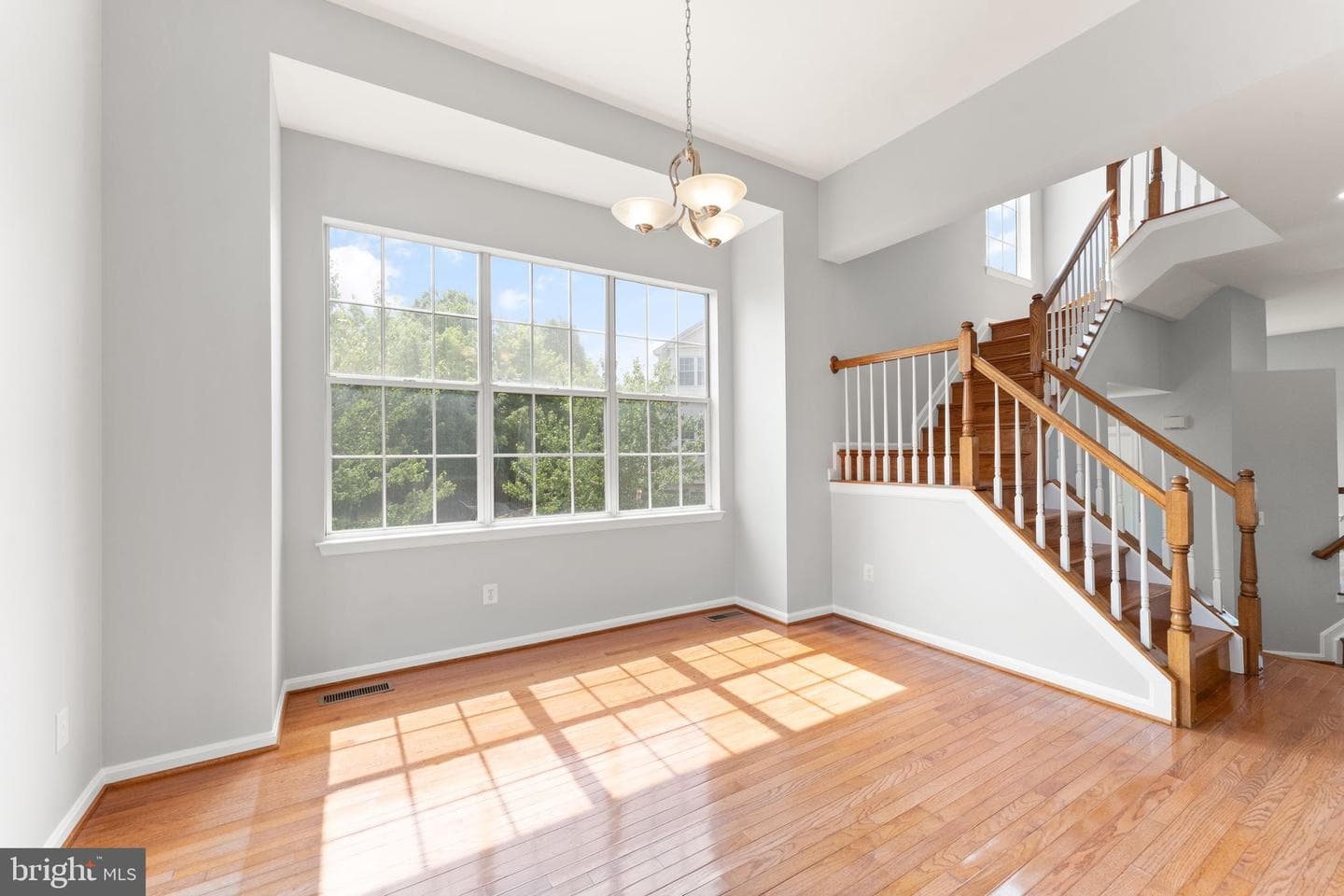 21610 Monmouth Terrace photo 24