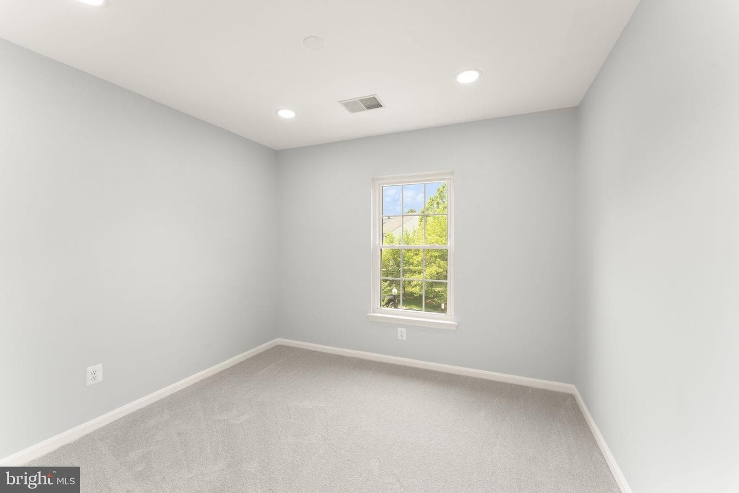 21610 Monmouth Terrace photo 49