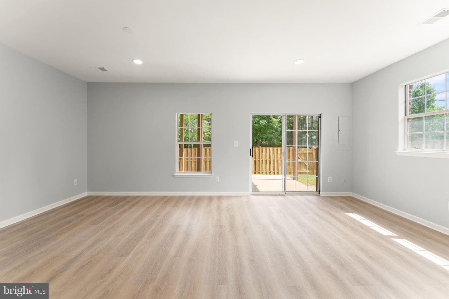 21610 Monmouth Terrace photo 56
