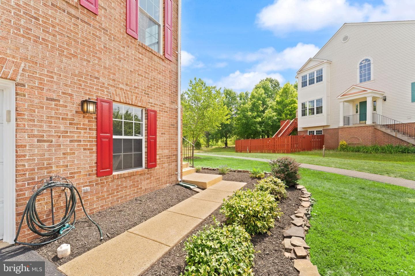 21610 Monmouth Terrace photo 7
