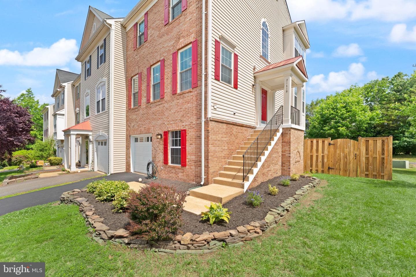 21610 Monmouth Terrace photo 8