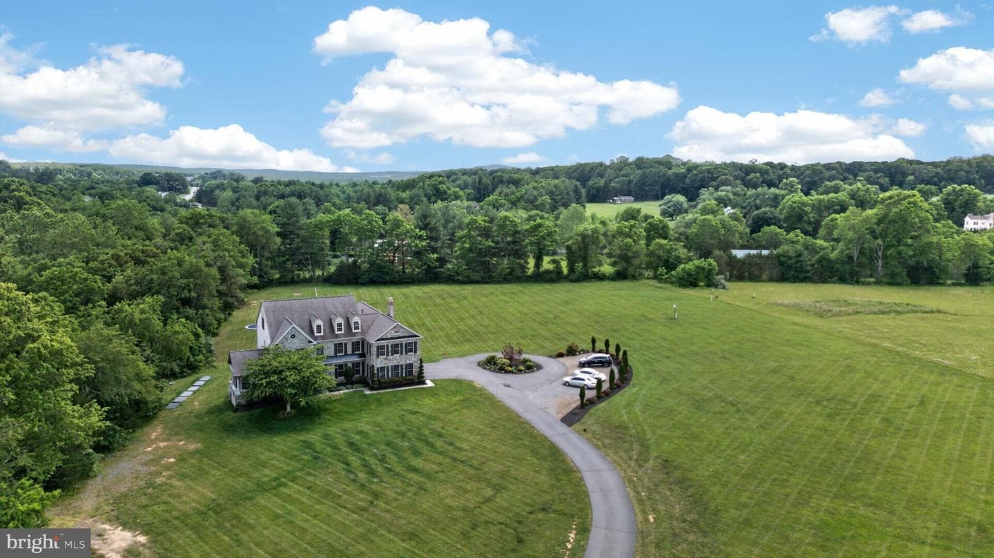 40393 Browns Creek Place, Leesburg