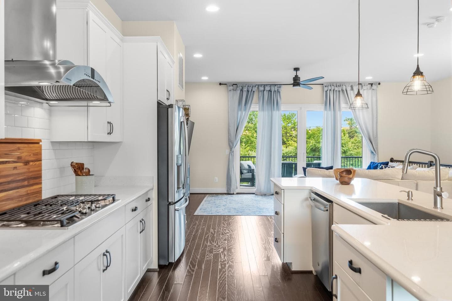 23072 Sullivans Cove Square photo 10
