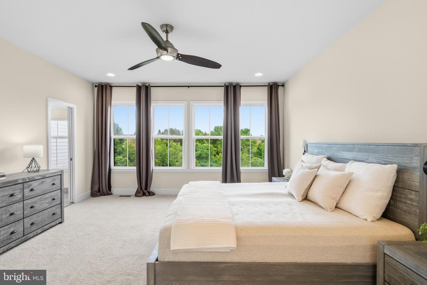 23072 Sullivans Cove Square photo 23