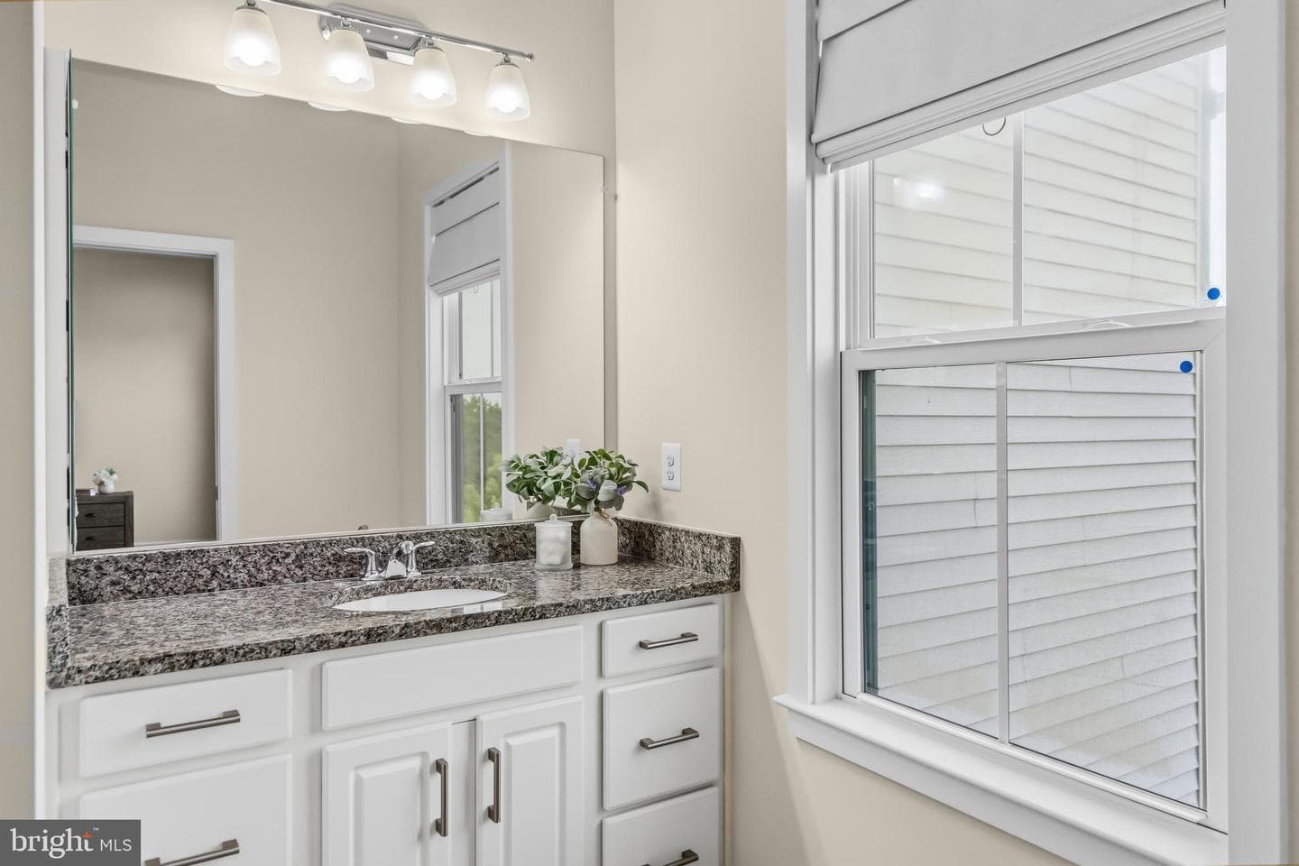 23072 Sullivans Cove Square photo 26