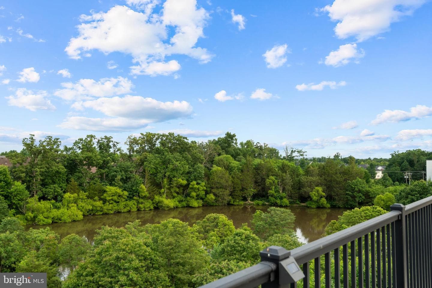 23072 Sullivans Cove Square photo 35