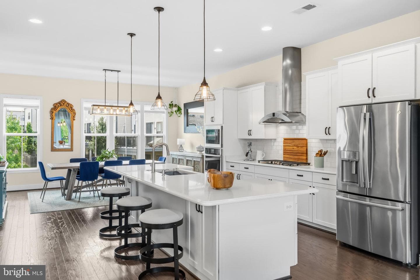 23072 Sullivans Cove Square photo 8