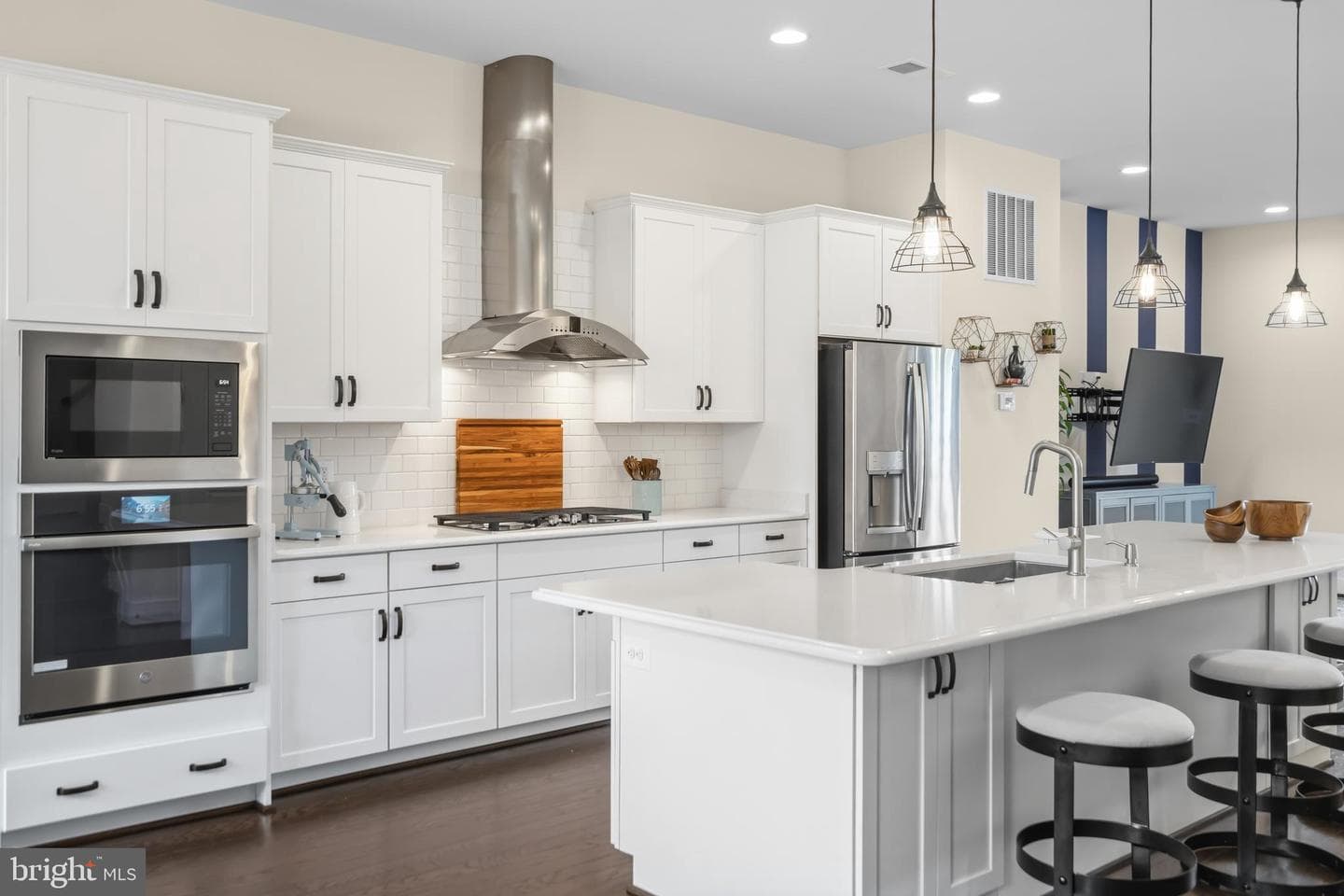 23072 Sullivans Cove Square photo 9