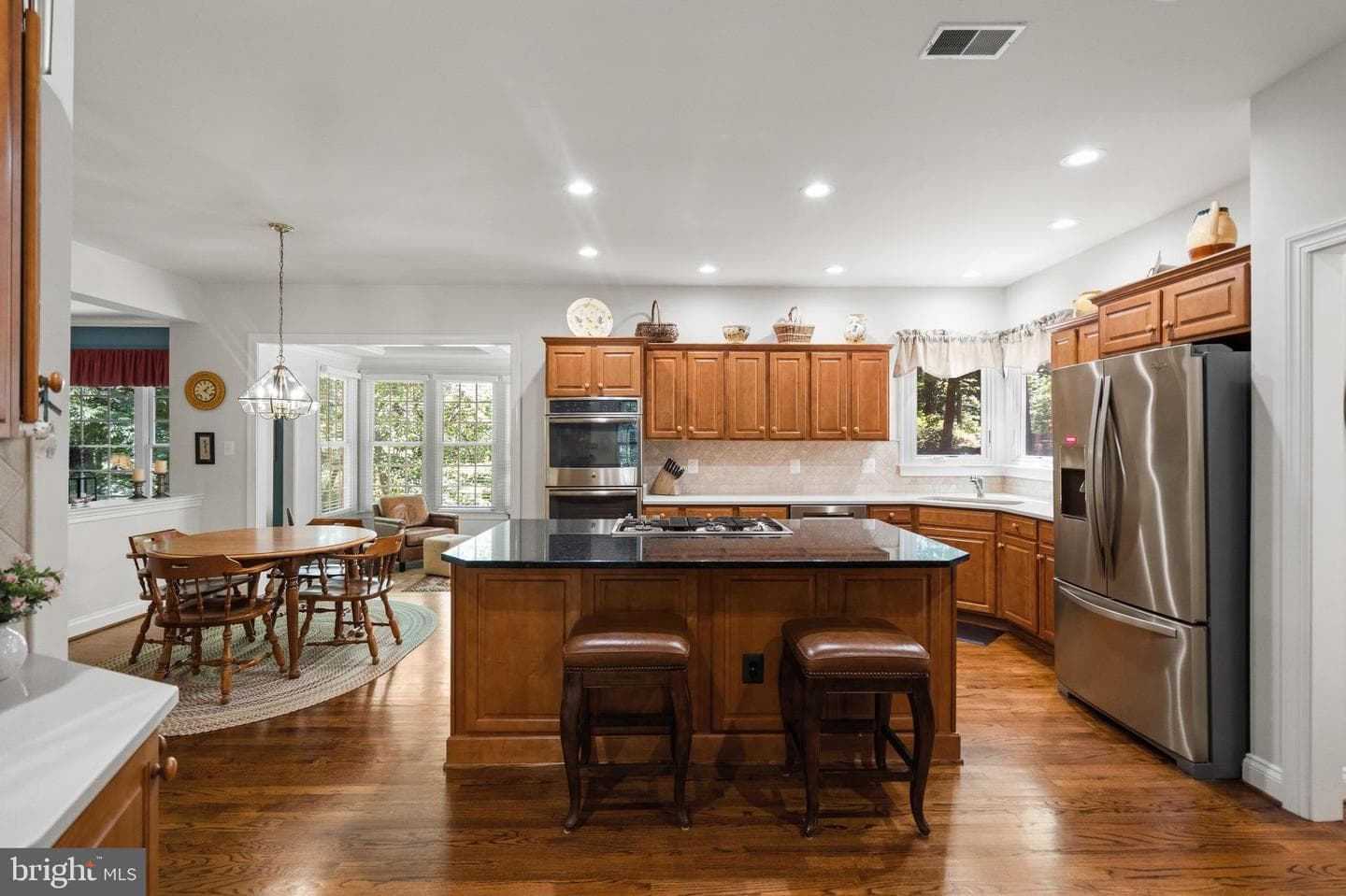 1195 Hawling Place SW photo 9