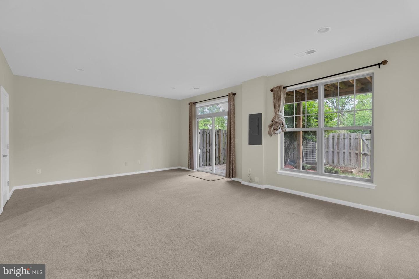 25284 Arrowroot Terrace photo 31