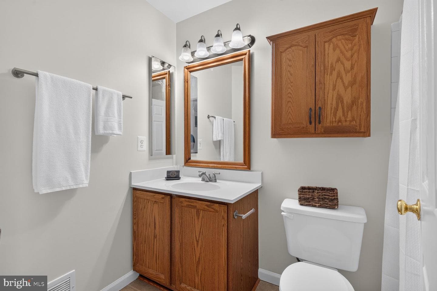 21026 Strawrick Terrace photo 13