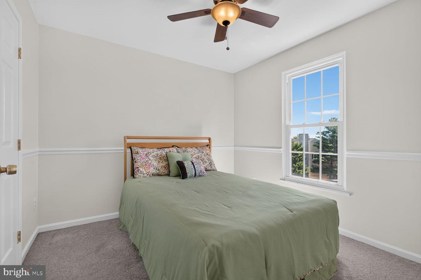 21026 Strawrick Terrace photo 22