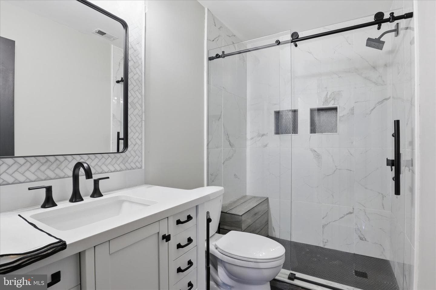 1101 Huntmaster Terrace NE #201 photo 20
