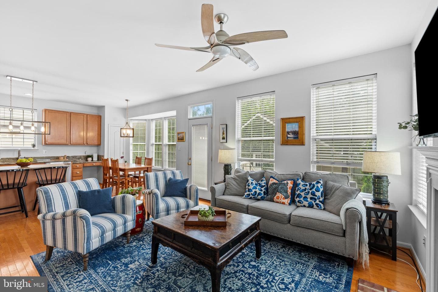 20309 Vermeer Street photo 12