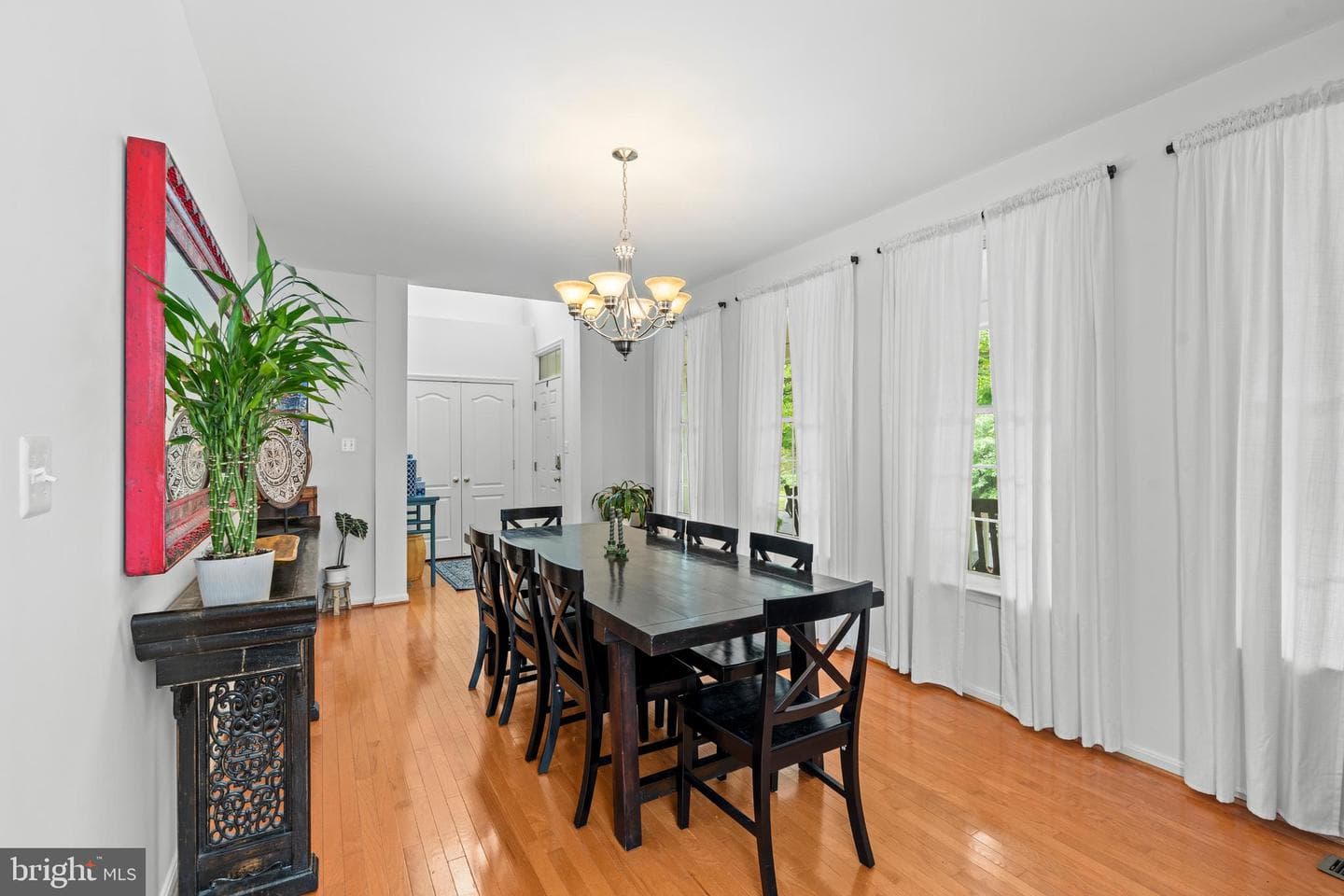 20309 Vermeer Street photo 13