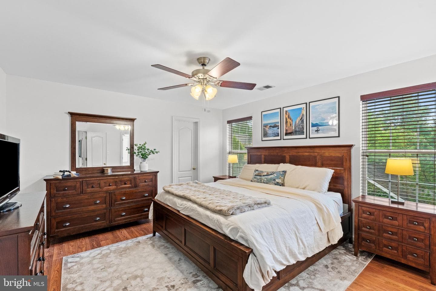 20309 Vermeer Street photo 17