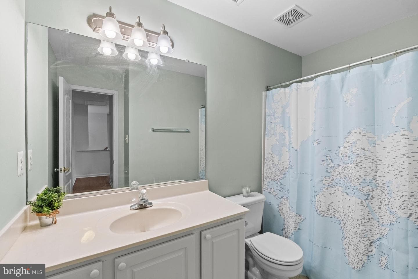 20309 Vermeer Street photo 21