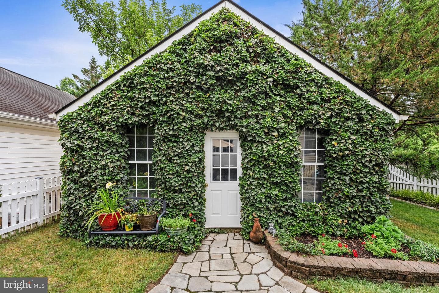 20309 Vermeer Street photo 30