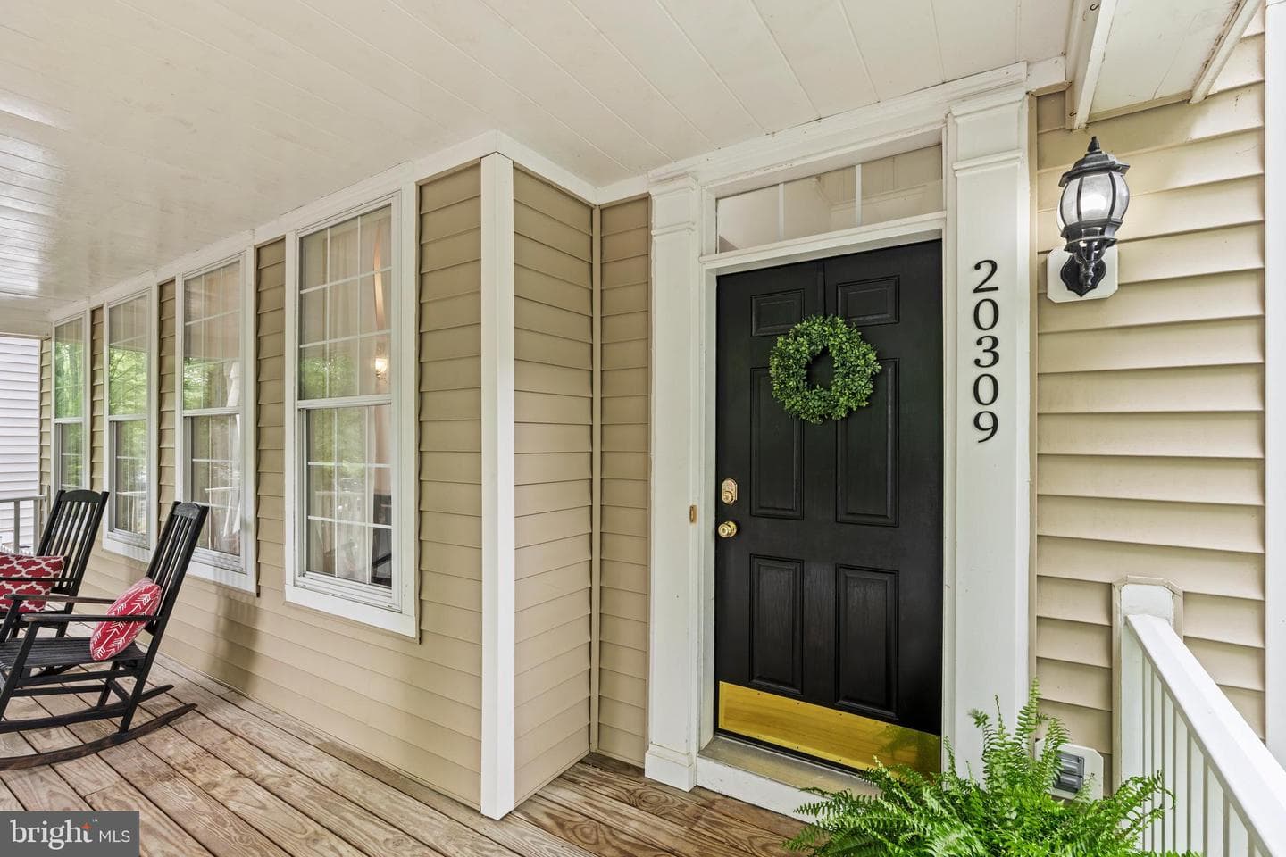 20309 Vermeer Street photo 4