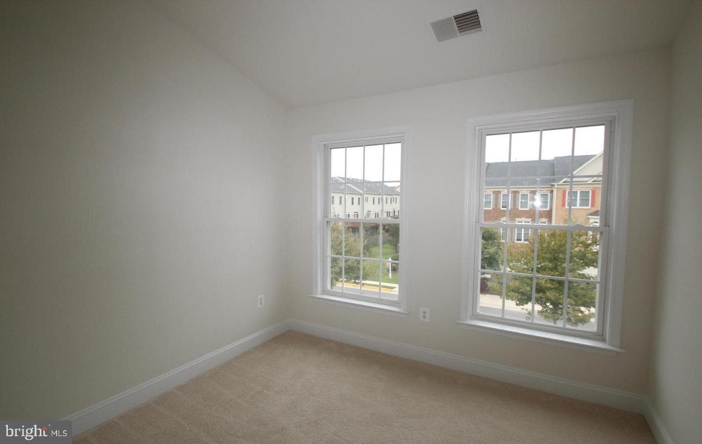 25835 Turlough Terrace photo 32