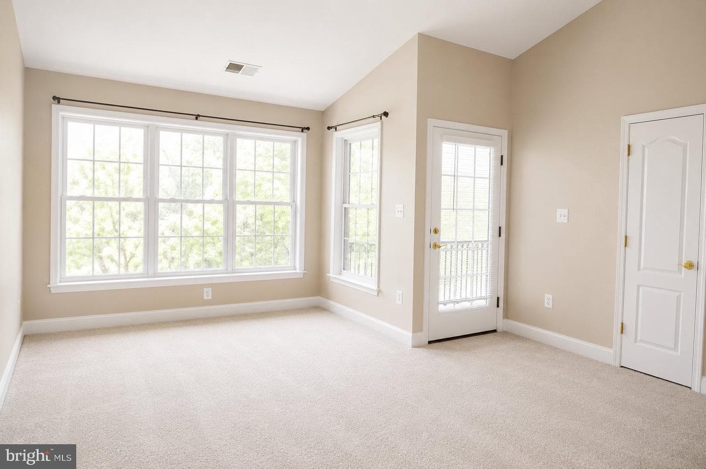 25835 Turlough Terrace photo 41