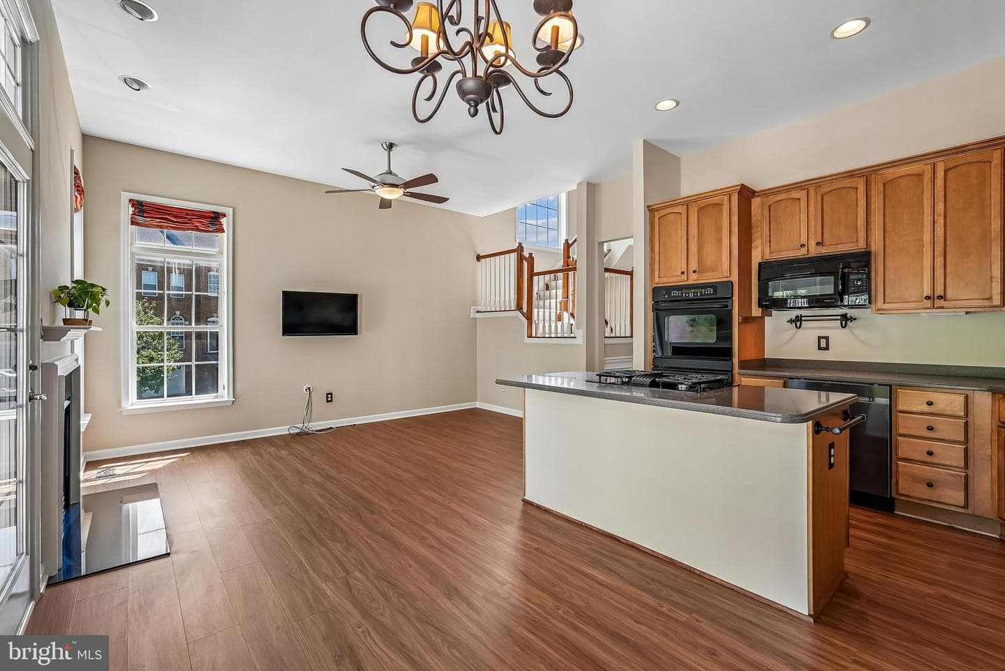 41935 Cinnabar Square photo 14