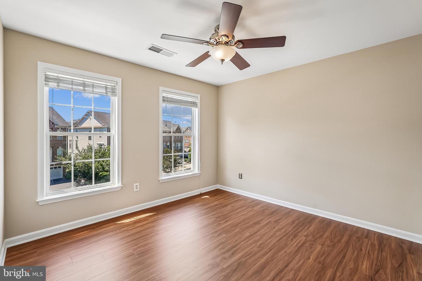 41935 Cinnabar Square photo 28