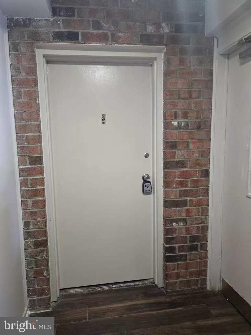 221 N Fillmore Avenue #6 photo 3