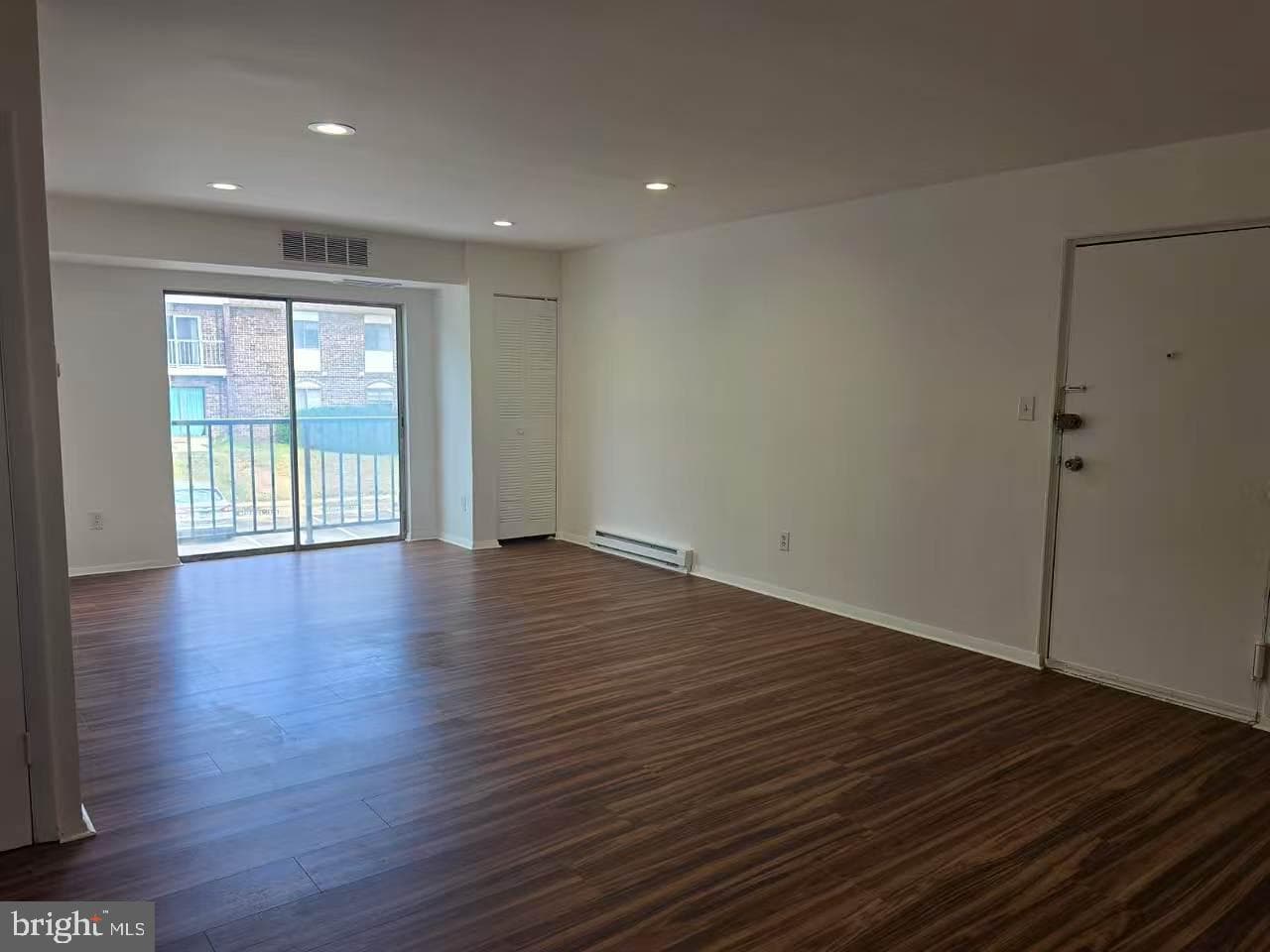221 N Fillmore Avenue #6 photo 5