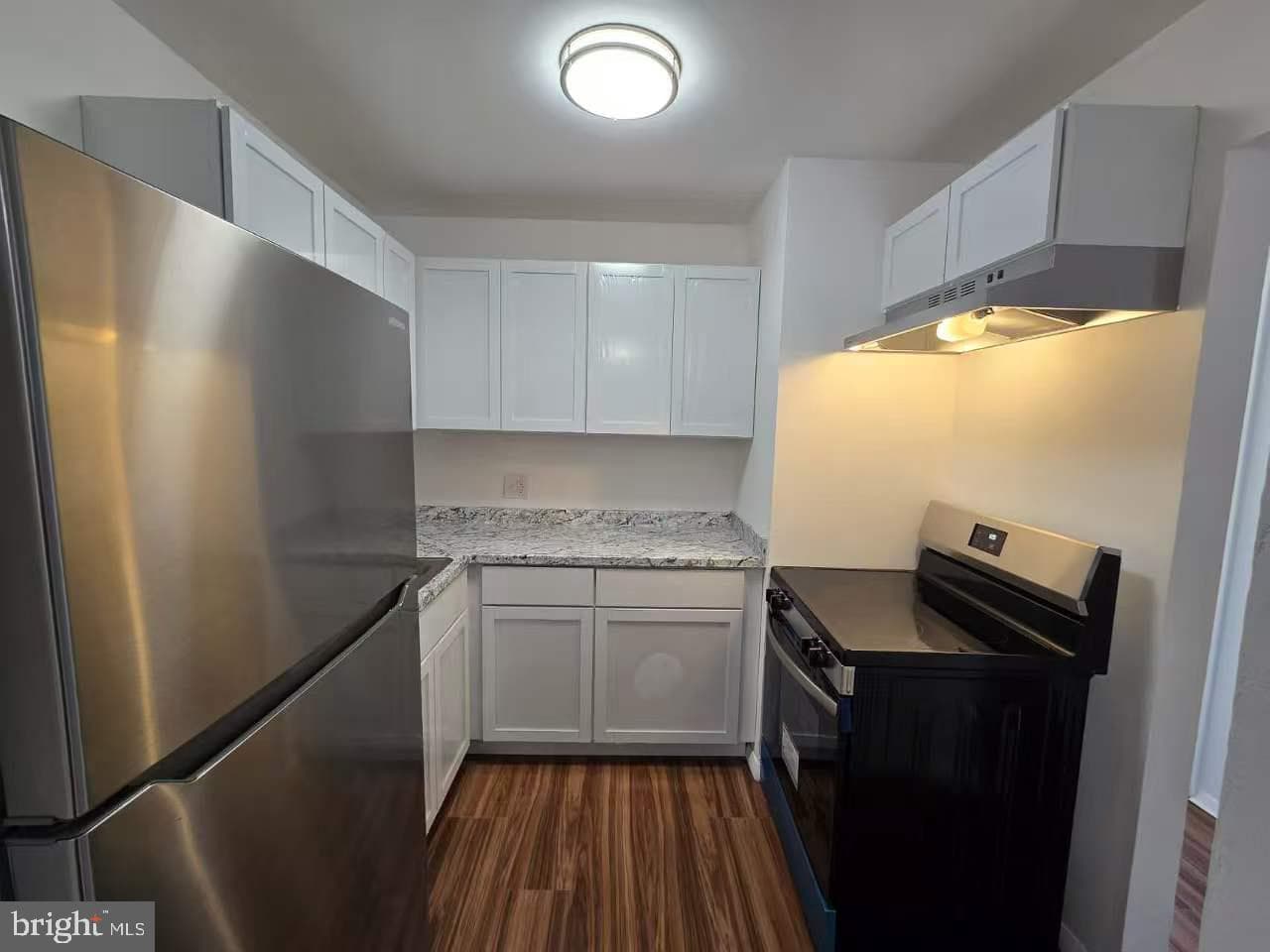 221 N Fillmore Avenue #6 photo 7