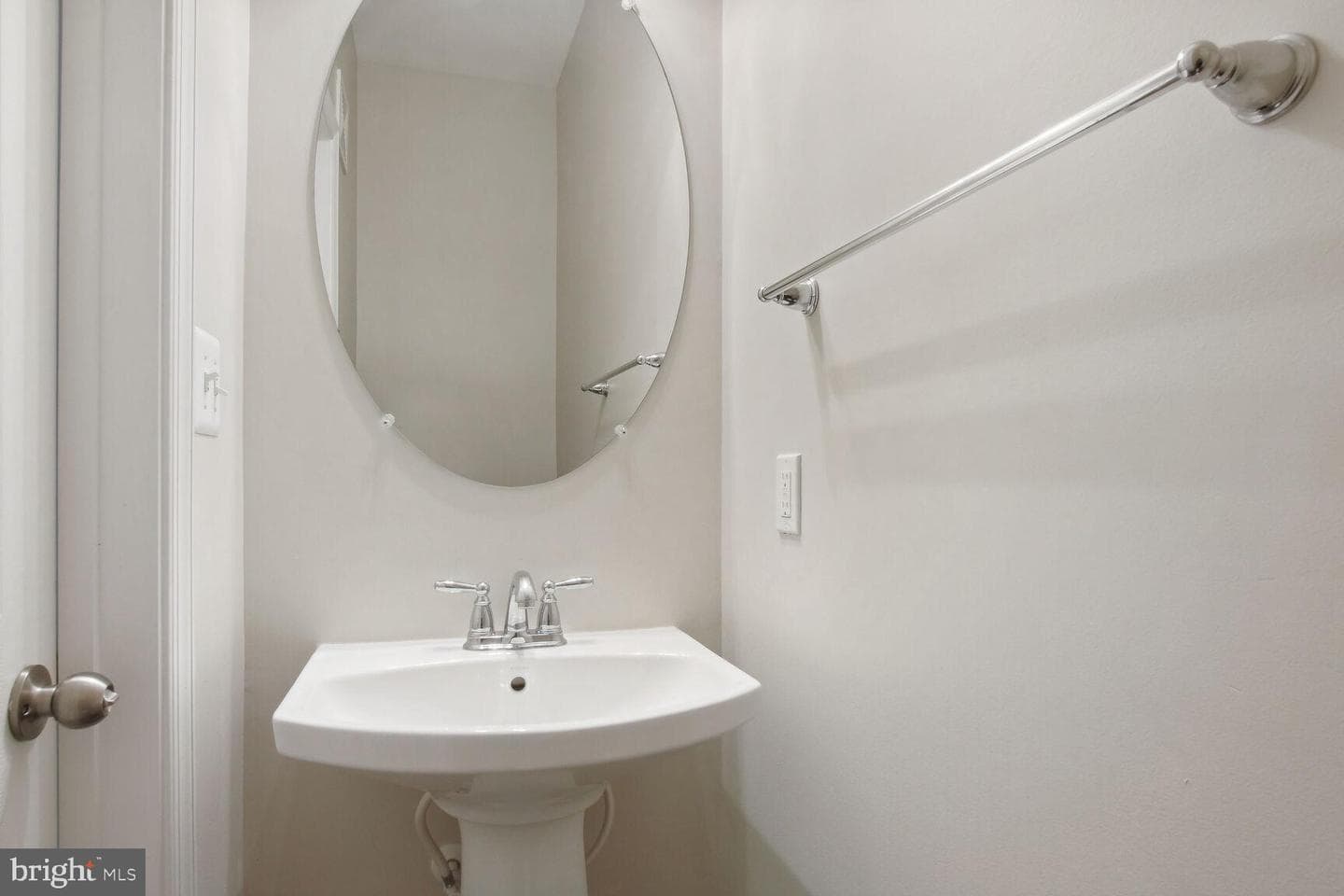 24650 Caribou Square photo 12