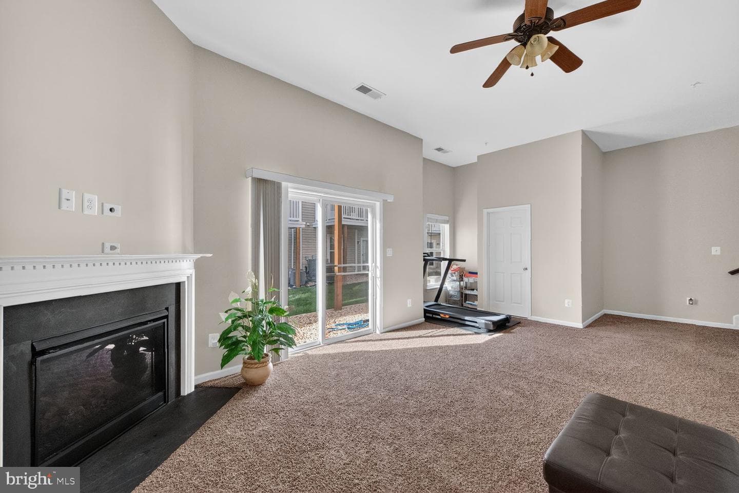 24650 Caribou Square photo 28