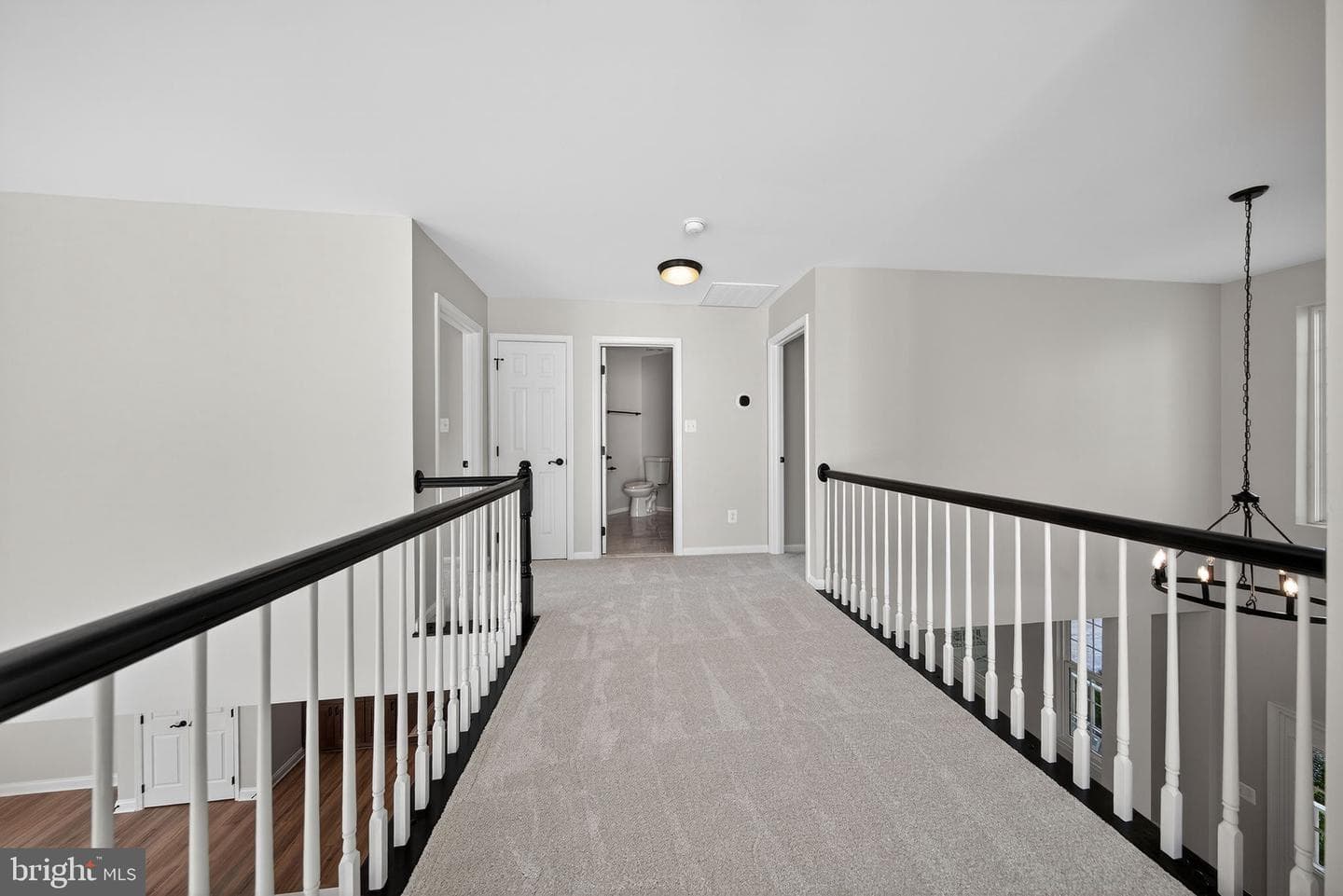852 Macalister Drive SE photo 55
