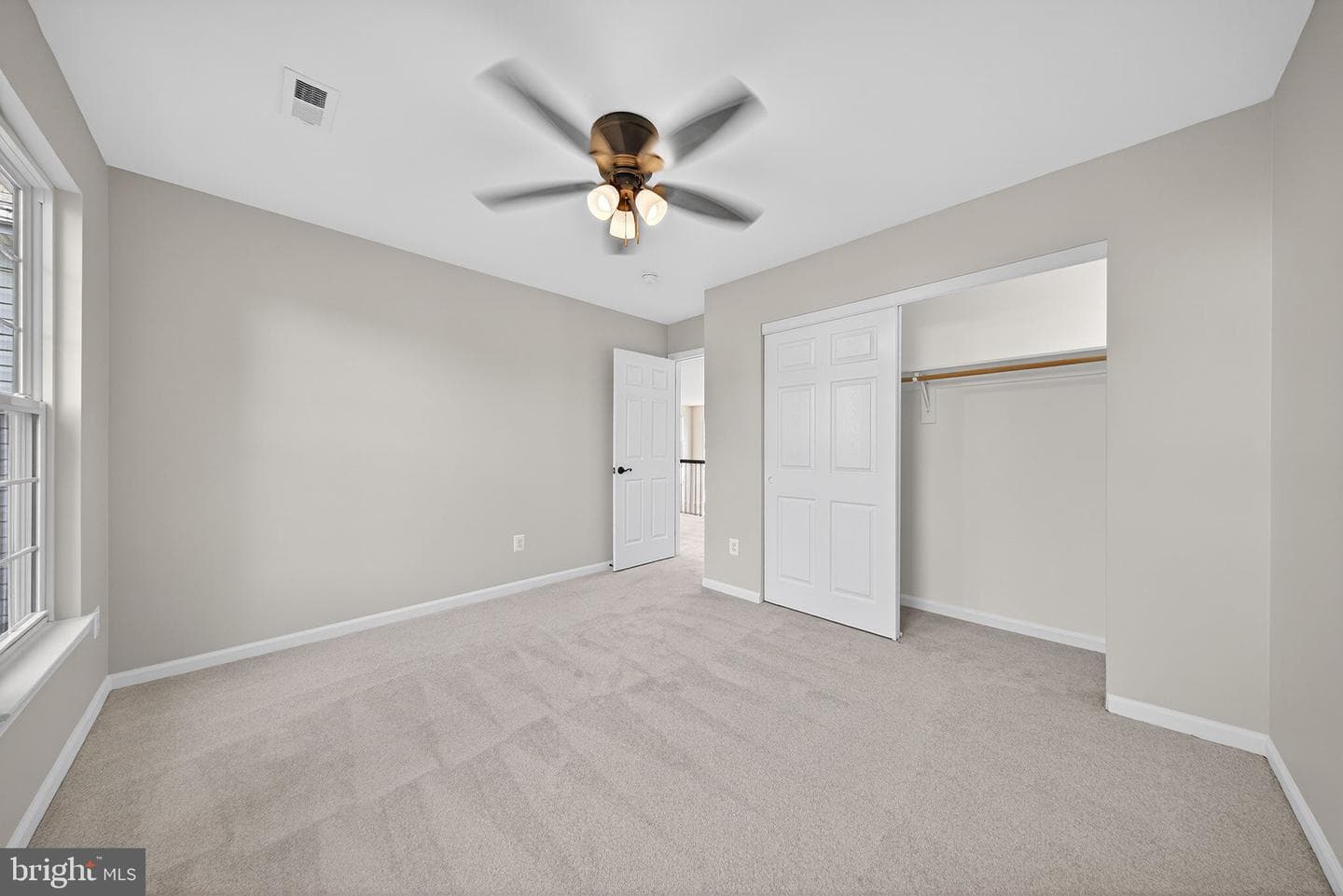 852 Macalister Drive SE photo 59