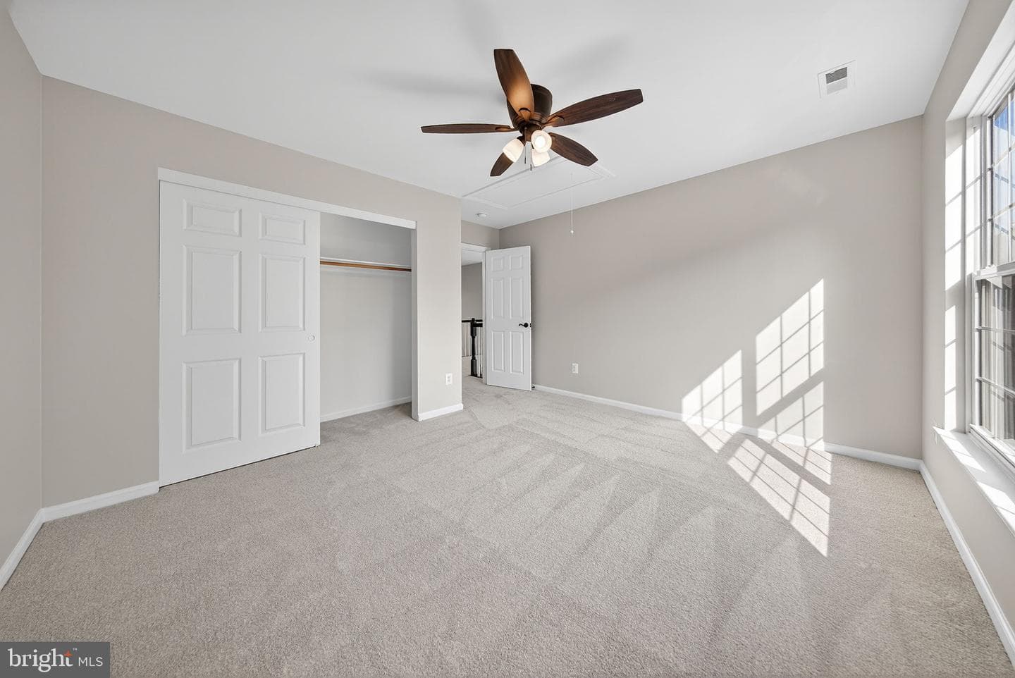 852 Macalister Drive SE photo 61